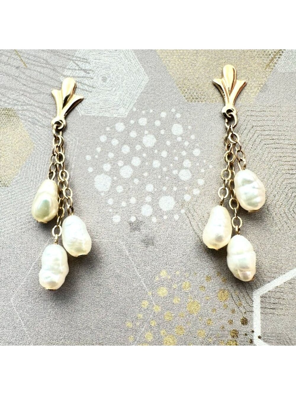 Womens Earrings 14K Yellow Gold Pearl Drop 1 1/4 Inch Chandelier Pierced